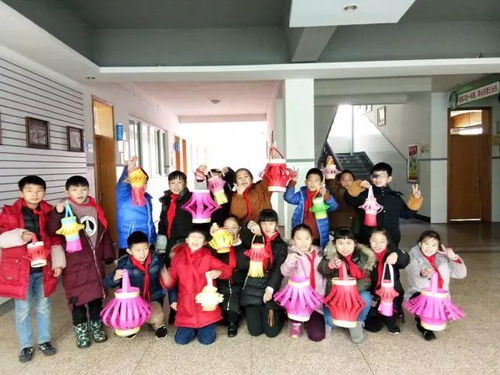 春蒿黄韭试春盘 桃符爆竹闹新年 实验小学教育集团举行 新春立志 迎新春活动